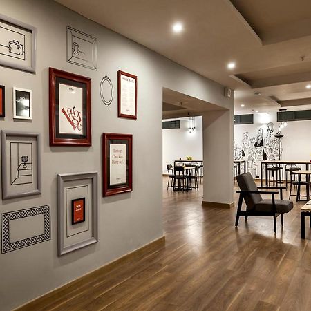 Oyo Townhouse 823 Green Leaf غورغاون المظهر الخارجي الصورة